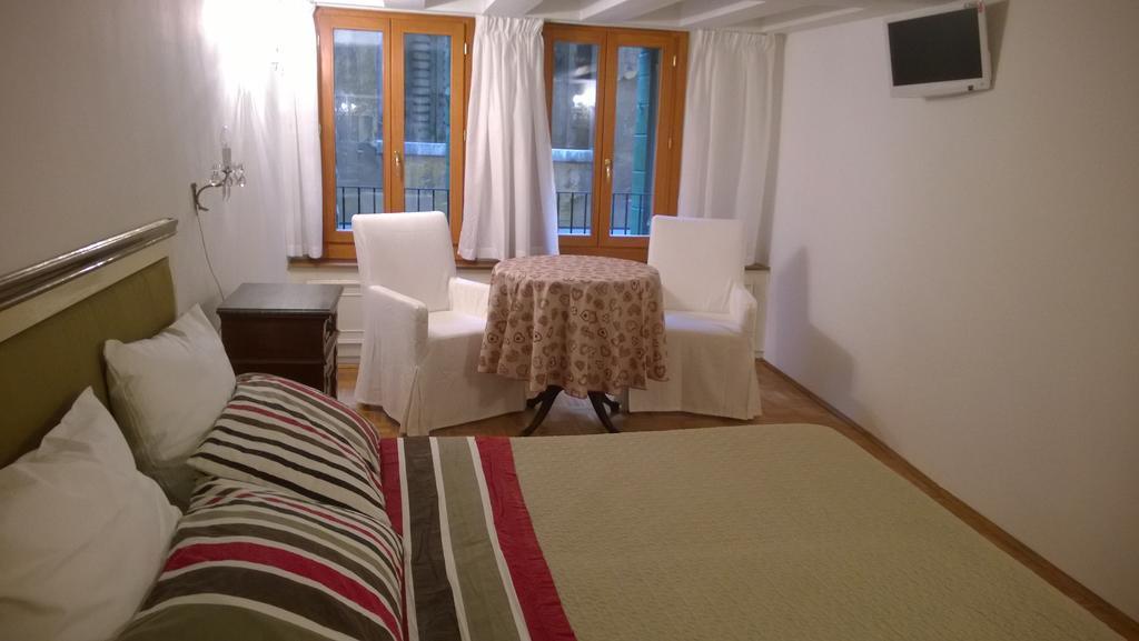 In Venice Back To San Marco Tourist Apartment Ruang foto