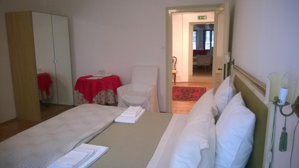 In Venice Back To San Marco Tourist Apartment Ruang foto